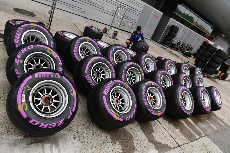 2018 Pirelli f1 Tyres